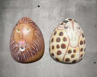 Vintage Pier 1  Giraffe /Lion Egg  Nesting Dolls Wooden Painted Set 6