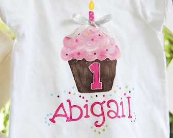 personalized birthday outfit for girl, cupcake first birthday outfit girl, 1st birthday tee girl, cupcake shirt, 1st 2nd 3rd birthday tee