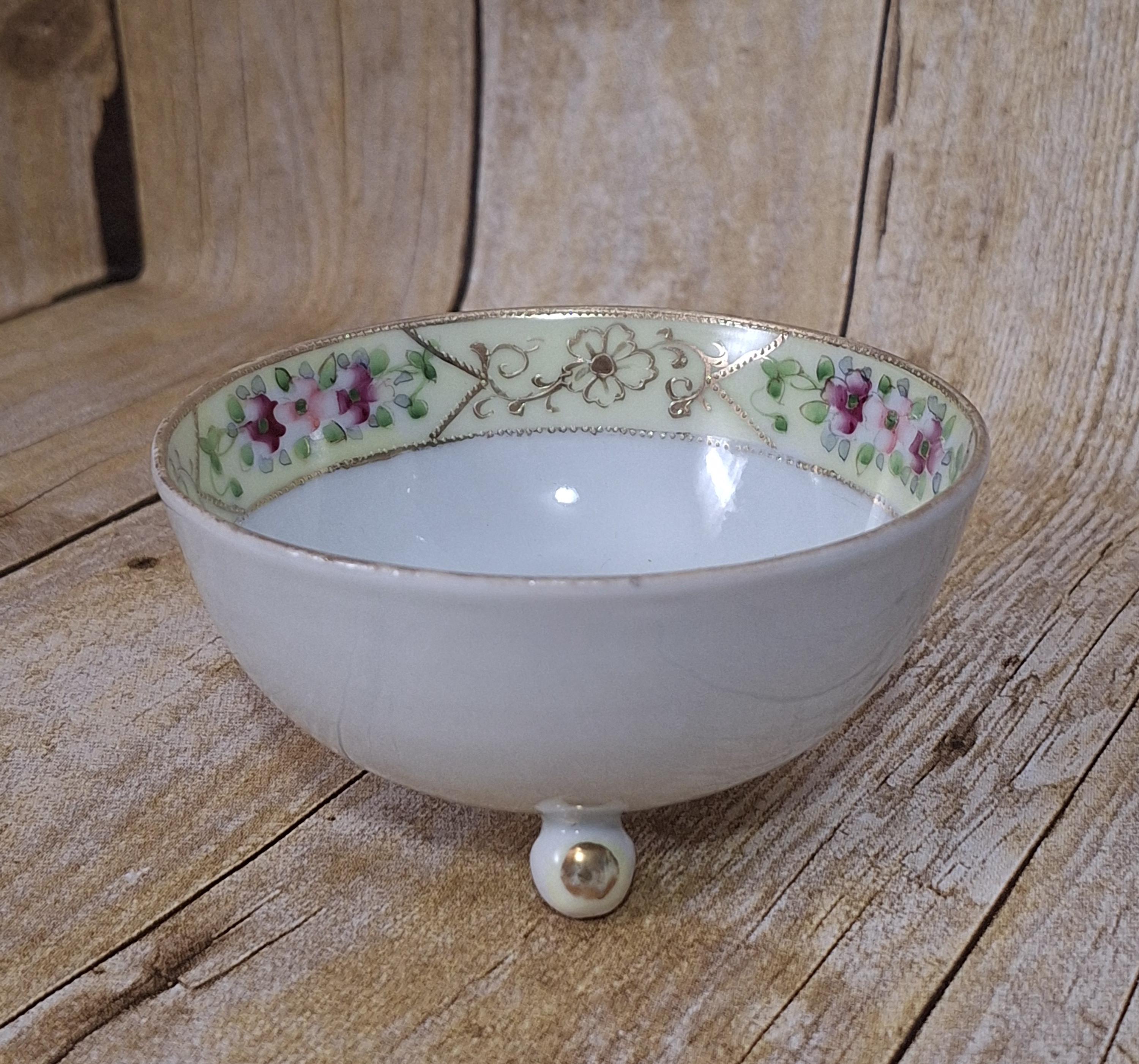 Nippon 3 Footed Bowl - Etsy