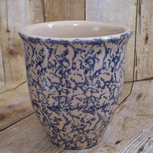 Robinson Ransbottom RRP Vintage Kitchen Crock 1 quart, Blue Spongeware, Made in Roseville Ohio OH, Gorgeous Country Kitchen, ca. 1970s 1980s