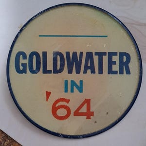 Vintage 1964 presidentiële campagne flikkeren flitsknop, Barry Goldwater 3&quot; formaat - kleurenfoto, door Vari-Vue, LEER JE GESCHIEDENIS!