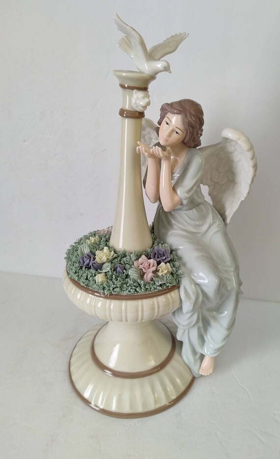 Grandeur Noel 12" Porcelain Angel Collectors Edition Angel at Fountain NEW