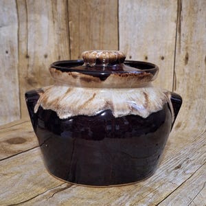 Vintage Brown Drip Glaze Pottery Bean Pot or Cookie Jar with Lid, Mid Century, Marked &quot;USA&quot;, Hull, McCoy, RRP ?  Great Rustic Look!