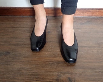 Salamander Square Toe Black Shoes Vintage 90s