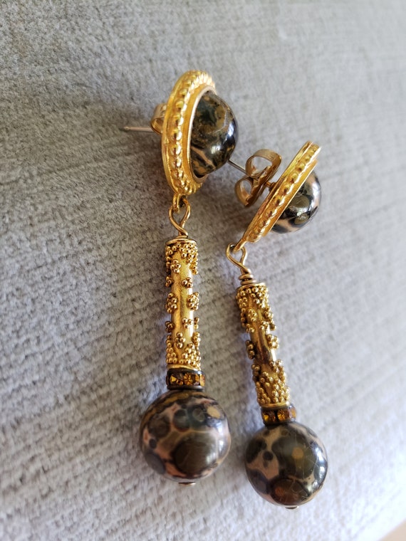 Vintage Leopard Agate Drop Earrings, Gold Metal E… - image 7