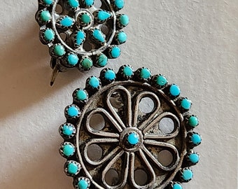 Pair of Dainty Vintage Petit Point Turquoise Brooches in Silver.  Snake Eye