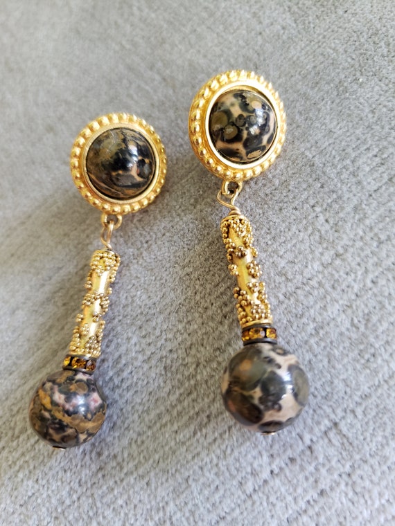 Vintage Leopard Agate Drop Earrings, Gold Metal E… - image 1