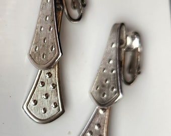 Mod Vintage Tiered Drop Earrings, Silver / Textured Metal