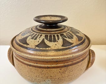 Vintage Signed Studio Pottery Stoneware Lidded Casserole Dish / Bean Pot