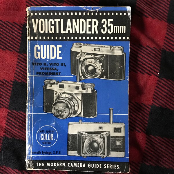 Voigtlander 35mm Guide - Vintage - 1957