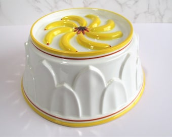 Banana Cake Ceramic Mold Yellow  Raised Banana  Design Jello Mold Spring Kitchen Decor
