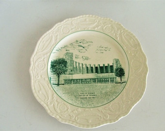 Chicago Worlds Fair Souvenir Plate, Hall of Science, Century of Progress, 1933, Green Graphic