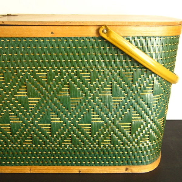 Vintage Green Wicker Picnic Basket, Food Hamper, Hawkeye Basket