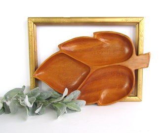 Vintage Leaf Shaped Wood Serving Tray, Divided Serving Dish, Boho Entertaining, Patio Decor, Mid Century