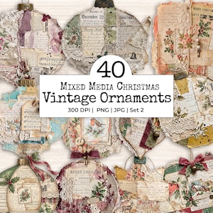 Puede incluir: Una colección de 40 adornos navideños vintage de técnica mixta con diseños de collage que incluyen encaje, ilustraciones florales, partituras y textos como Merry Christmas, December 25 y Joy, presentados en varias formas con tapas metálicas.
