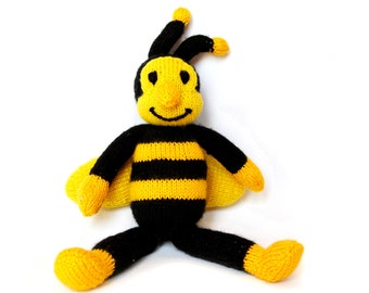 BEE - Toy Knitting Pattern PDF