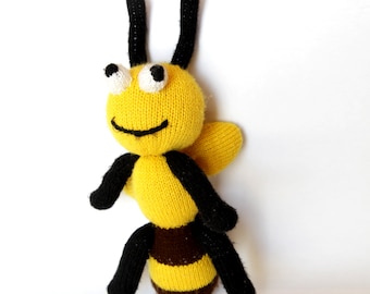 WASP - Padrão de tricô de brinquedo PDF