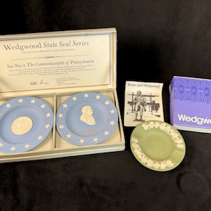 Boxed Wedgwood Jasperware