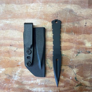 The One G10 Tool mit Kydexscheide