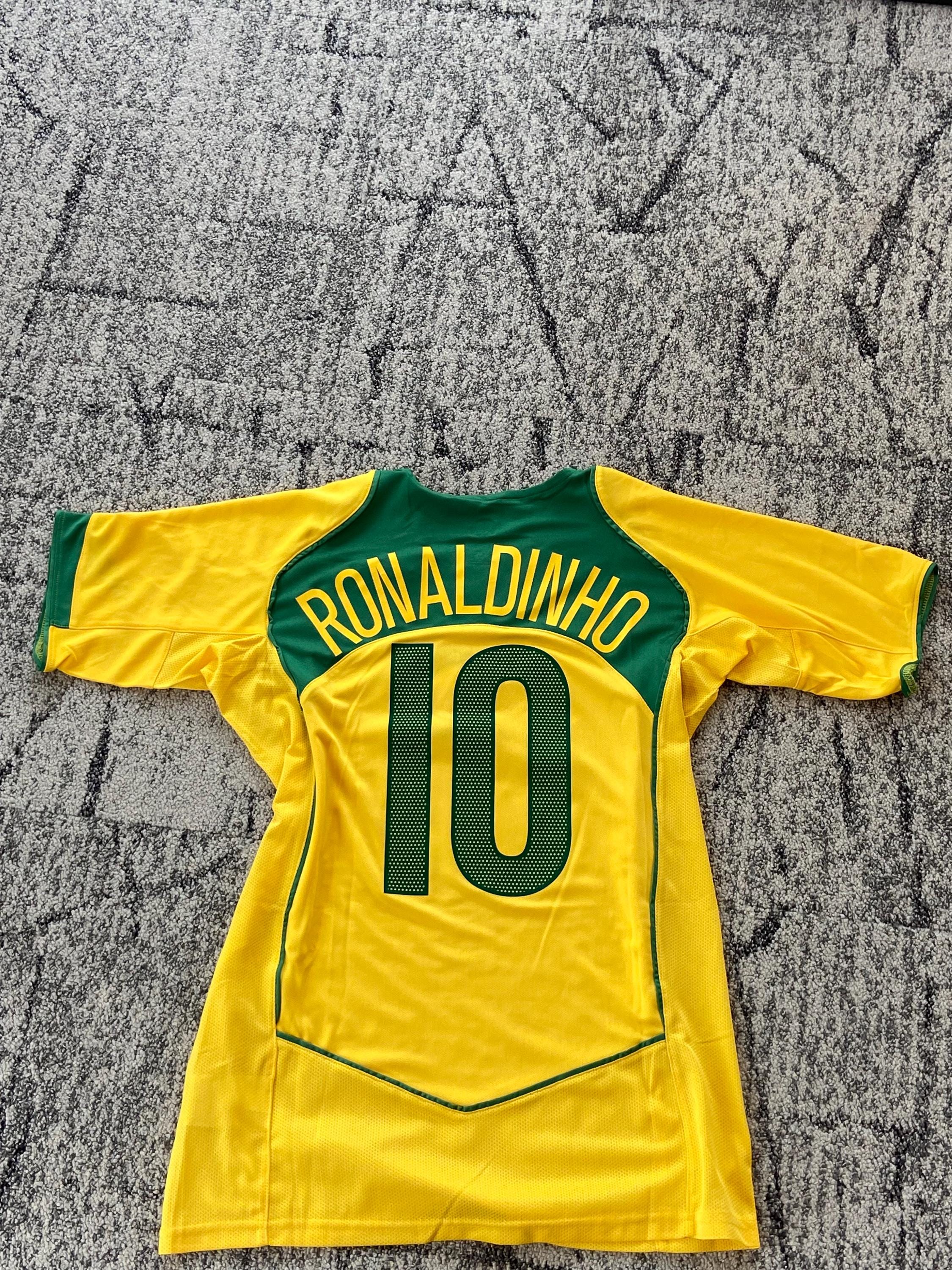サッカー ブラジル RONALDO サッカーTシャツ 2002年代 - メルカリ