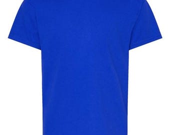 以下が含まれることがあります： 無地のロイヤルブルーの半袖Tシャツです。