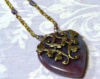 WoodLand Dragon Heart Necklace, Agate Pendant on Chain