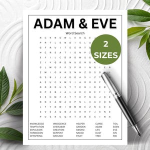 Könnte beinhalten: Ein Wortsuchrätsel mit dem Titel "ADAM & EVE" und themenbezogenen Wörtern. Ein grüner Kreis zeigt "2 GRÖSSEN" an. Ein silberner Stift liegt auf der Seite. Grüne Blätter sind im Hintergrund, auf weißem Untergrund.