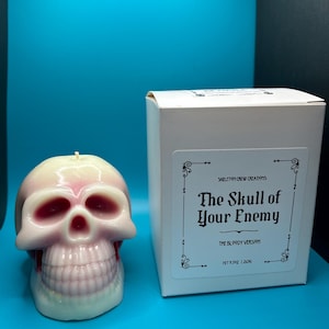 Bleeding Skull Candle, Pumpkin Spice Scented Halloween Candle, SpookyFall Scented Blood Dripping Gothic Skull Candle