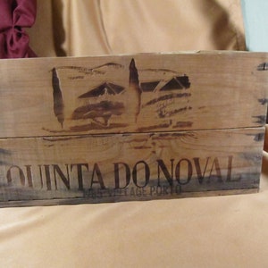 Vintage Wine Crate, 1985 Quinta Do Novol Wine Crate, retro Wood Crate, Old Wine Crate, Rectangular Wine Box, Quinta Do Noval Port Rustic D