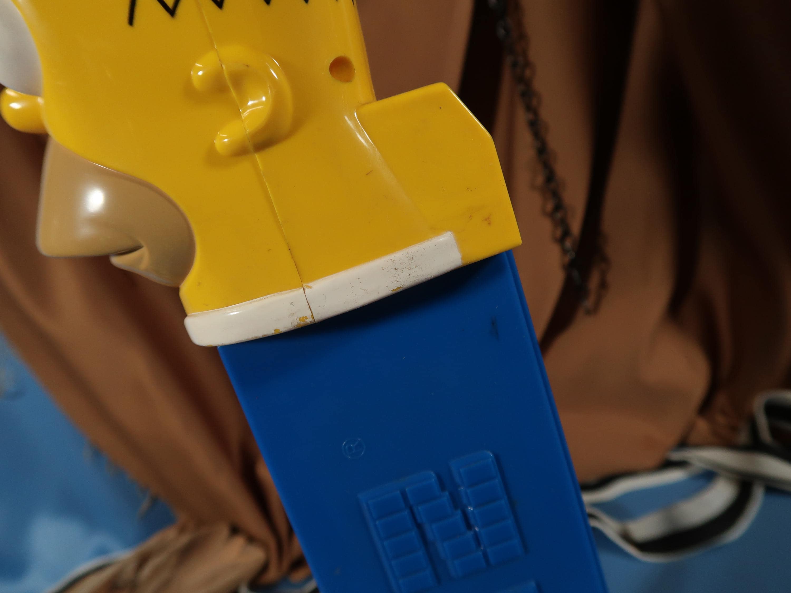HOMER SIMPSON PEZ, Giant 13 Inch Homer Simpson Vintage Pez