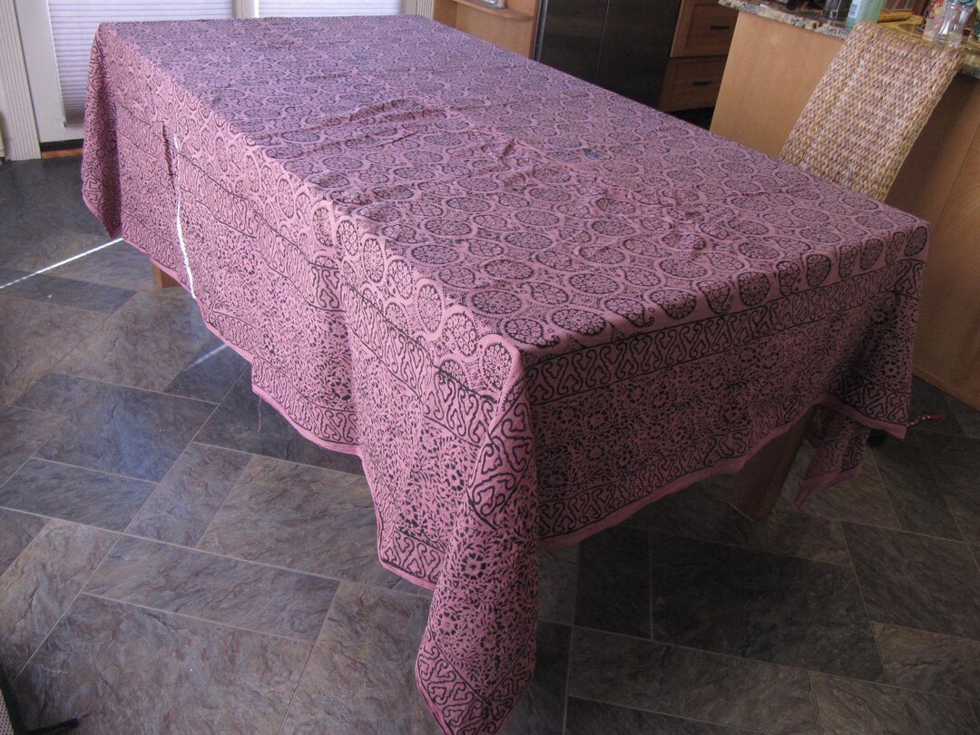 PAKISTAN TABLECLOTH Blanket,authentic Pakistani Fabric to Be Tablecloth or Thin Blanket,large