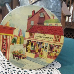 SCATOLA DI BISCOTTI ANTICHI, Negozio Old Curiosity charles dickens Round 1950 Tin Cookie Box, scatola di caramelle antiche scatola di caramelle di latta, antica scatola di caramelle rotonde w