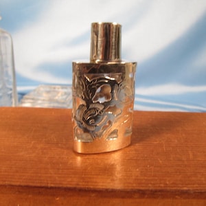 LHM MEXICO MINIATURE Perfume  Bottle, Sterling Sliver Miniature Perfume Bottle, Lhm Mexico 925 silver and glass perfume bottle, Small silver