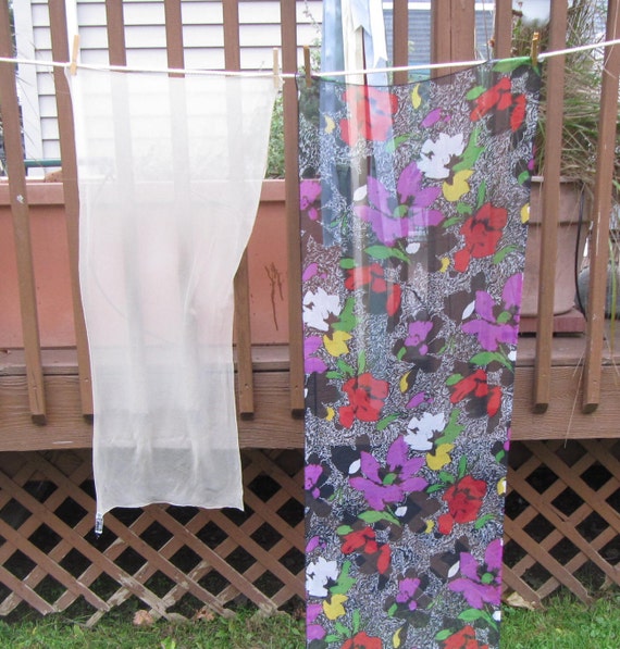 BLOOMIGDLAES VINTAGE SCARF, Two scarves, Bloomingd