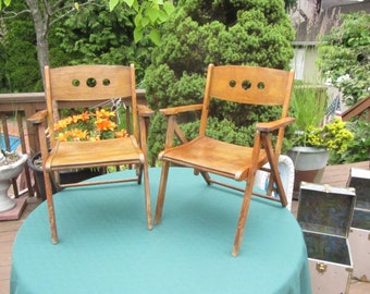 Wood Kids Chairs, Folding Garden Chairs Set Of 2, Kids Wood Patio Chairs, Small Rustic Chairs, Farmhouse Chairs, Wooden Outdoor Chairs