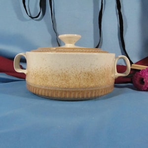 SUNMARK Casserole Dish, Vintage Casserole Stoneware, 70s Baking Dish With Lid, Vintage Kitchen, Oven Proof,Baking Dish, Collectible Pottery