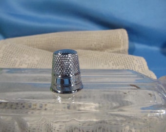 VINTAGE 10 THIMBLE thimble  Vintage finger thimble,sewing thimble antique size 10 stainless steelthimble, number 10 metal thimble, shiny thi