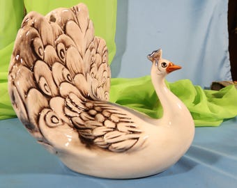 CAPODIMONTE PEACOCK VASE, Signed Capodimonte Porcelain and Gold