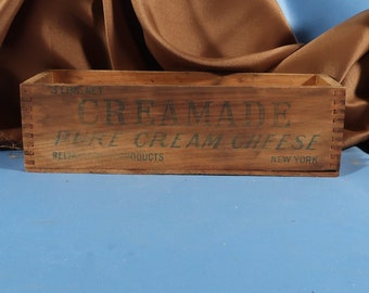 ANTIQUE WOOD BOX,Creamade Brand Cream Cheese Crate,Dairy Industry Historical Memorbila Antique Wood Box for Cream Cheese,Reliance Milk Produ