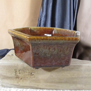 IKEBANA JAPANESE PLANTER, by Haeger number 2003 usa Brown Drip galze  vintage Ceramic Relief 1960 Japan Pottery PLanter Dish with Legs,Japan