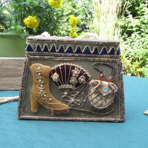VELVET and EMBROIDERED PURSE with crossbody handle,Embroidered Purse with gold thread and glass beads, Box Like handbag folk art crafts gold