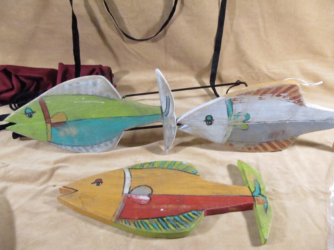 HATIAN FOLK ART Fish, Handmade Fish Image Wall Plague Handcrafted in ...
