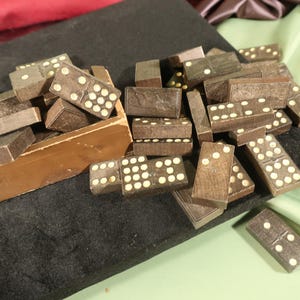 Juego de dominó vintage, caja de madera para juego de dominó, dominó de madera retro, juego vintage, juego familiar de mesa antiguo, regalo de cumpleaños, juego de dominó de madera para niños