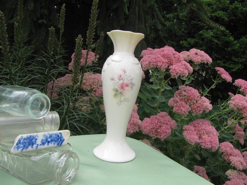 Belleek Fine china rose vase,Belleek Donegal Vase original box,8 inch Parian Belleek Vase DONEGAL BELLEEK MYSTICAL Rose Small 8 inch vase