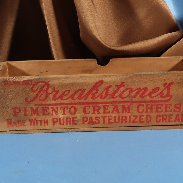 ANTIQUE WOOD BOX, Breakstones Brand Pimento Cream Cheese Crate, Antique Wood Box for Cream Cheese, Breakstone cheese company Box New York, N