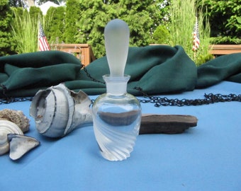LENOX PERFUME BOTTLE with Glass Dabber, Cut Glass Perfume Bottle made, Cut Glass perfume bottle from the 1950's,Solid Glass Perfume bottle
