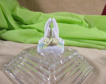 ANTIQUE PRAYING HANDS Porcelain Statue made in England numbered, two inch porcelain ceramic figurine of praying hands peace Statue peaceful