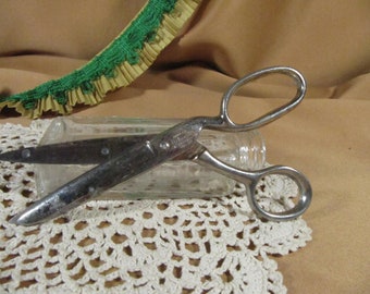 Vintage Scissors, Richards Scissors, Antique Scissors, Metal Sewing Scissors, Large Retro Scissors, Vintage Shears,Primitive Farmhouse Decor