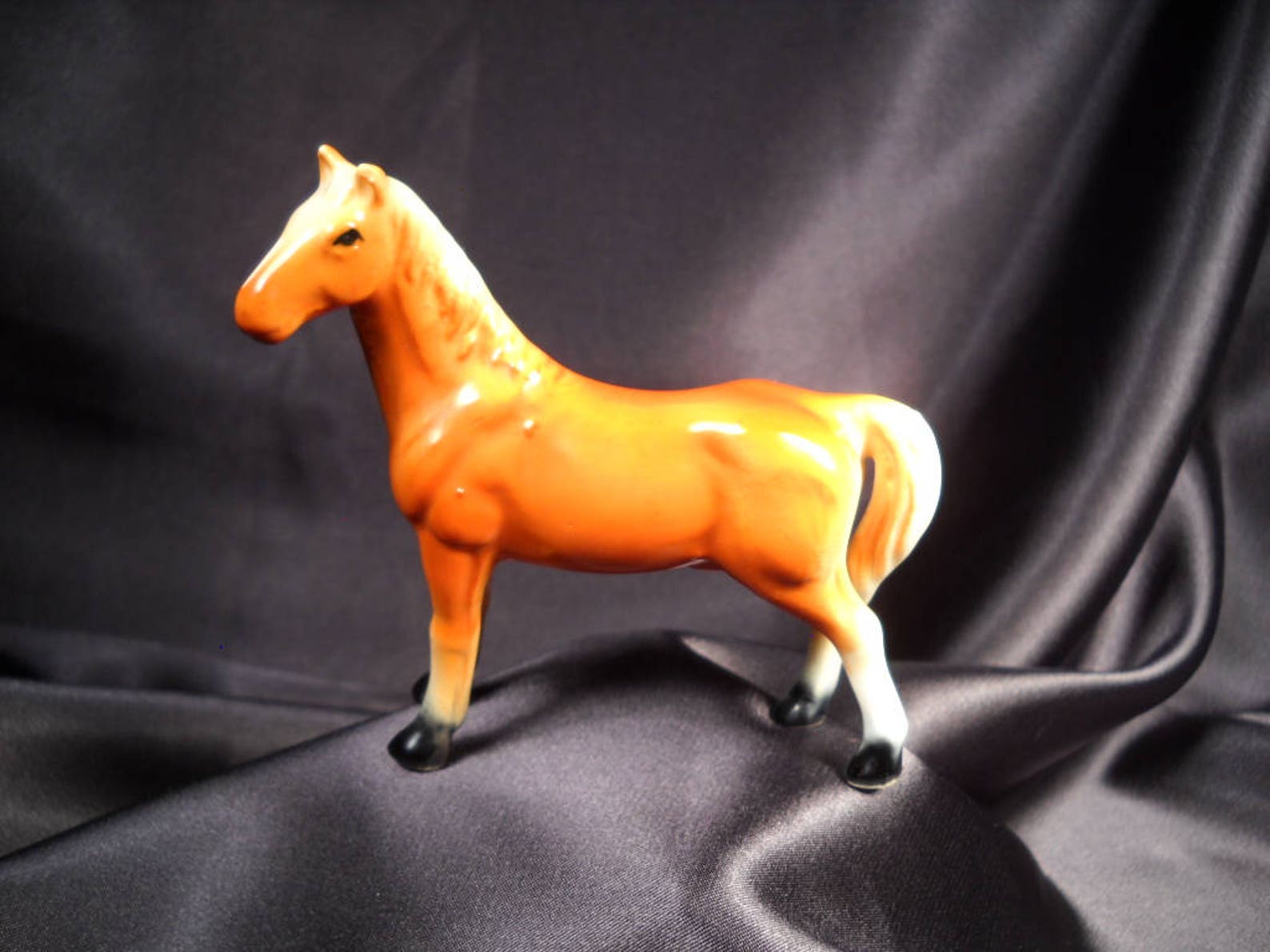HORSE Of BONE CHINA Made In Taiwan 3 Inch Long 3 Inch Tall Etsy