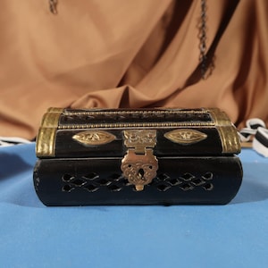 INDIA BOX of BONE, Small and exotic trinket box made of Bone and Shell From Indi a with Brass Accents, Gold keepsake treasure chest box